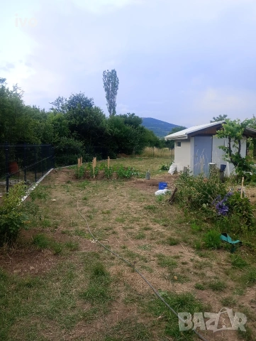 prodava imot s bungalo i zakrita terasa
