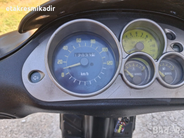скутер PIAGGIO , снимка 6 - Мотоциклети и мототехника - 54966443