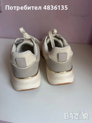 Маратонки Guess, снимка 6 - Маратонки - 54728312
