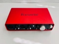 Focusrite Scarlett 2i4 (1st Gen) USB Audio Interface, снимка 1