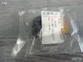 333853710B 01C**NEU**VAG**Passat B3 Variant и Passat B4**Крайна капачка вдясно**, снимка 3