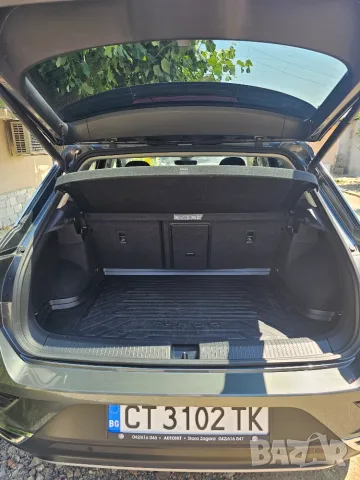 VW T-ROC 1.6 TDI, снимка 12 - Автомобили и джипове - 55604346