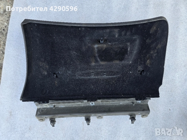 Капак жабка за Alfa Romeo 147 / Алфа Ромео 147, снимка 2 - Части - 55437189