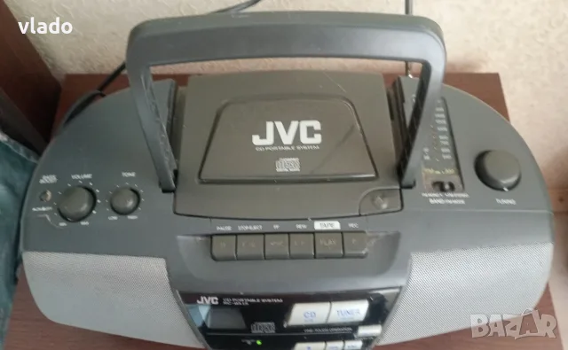 Радиокасетофон JVC