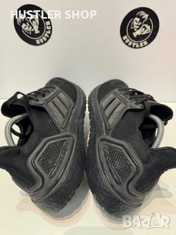 Маратонки ADIDAS ULTRA BOOST. Номер 42, снимка 5 - Маратонки - 55092140