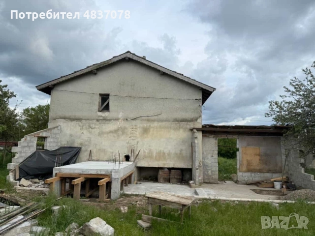Продава се вила с голям двор в с. Полковник Минково, обл. Добрич, снимка 7 - Къщи - 54662013