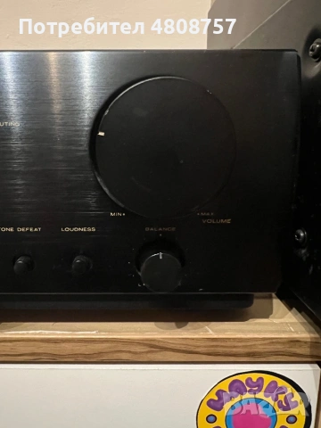 Усилвател Marantz PM-53 – Аудиофилски звук и отлично състояние, снимка 3 - Ресийвъри, усилватели, смесителни пултове - 54391052