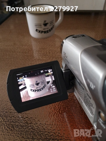 JVC Digital Camcorder GR-D33 Mini DV, снимка 8 - Камери - 54788722