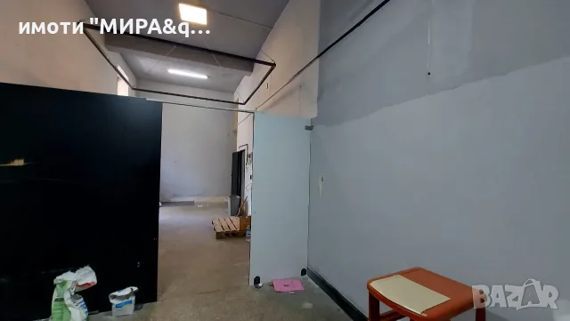 Търговски обект под наем в топ центъра на гр. Димитровград, снимка 10 - Магазини - 55486419