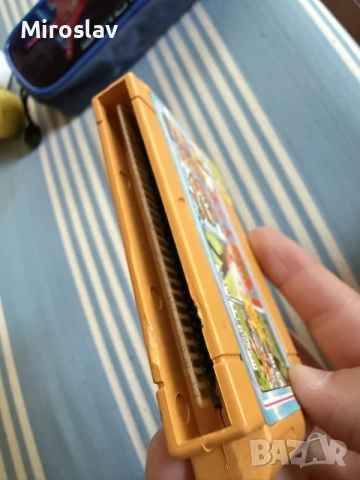Ретро жълта дискета за конзола Терминатор / Famicom – 131 in 1 (Super Mario, Battle City видео игра, снимка 2 - Други игри и конзоли - 55390458