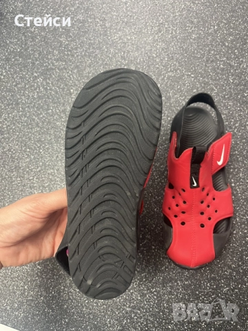 Детски сандали Nike, снимка 2 - Детски сандали и чехли - 55382000