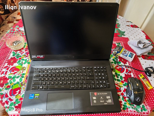 Продавам лаптоп MSI , снимка 10 - Лаптопи за игри - 54375175