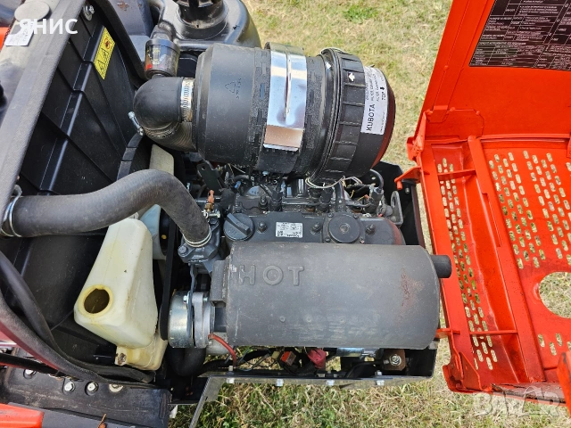 ДИЗЕЛОВА ТРИЦИЛИНДРОВА KUBOTA ZD 326..16.к.с. ПЕРФЕКТНА. Нулев Градус на Завиване , снимка 11 - Градинска техника - 55102798