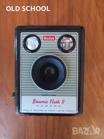 Стар фотоапарат 1957 Кодак(box camera)