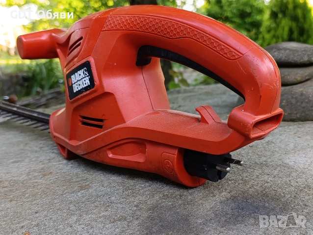 Black Decker GT 4245 - Храсторез, снимка 2 - Градинска техника - 54666092