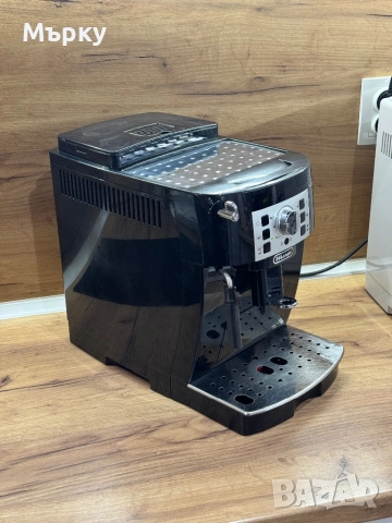 Кафемашина DeLonghi Magnifica S, снимка 2 - Кафемашини - 54882100