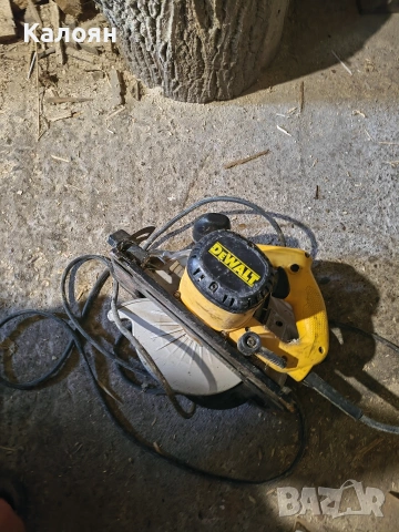 Ръчен циркуляр Dewalt, снимка 2 - Циркуляри - 55087002