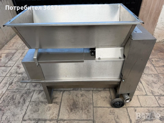 Неръждаема гроздомелачка ENO 20 INOX с двигател и помпа