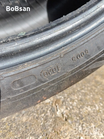Nokian 215/55/17 DOT1020, снимка 11 - Гуми и джанти - 54312324