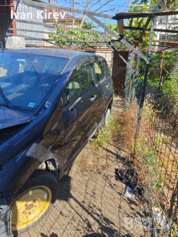 Honda fr-v 2.2, 2006 г., снимка 2 - Автомобили и джипове - 54847479