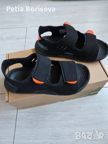 Детски сандали Adidas, снимка 2 - Детски сандали и чехли - 54111481