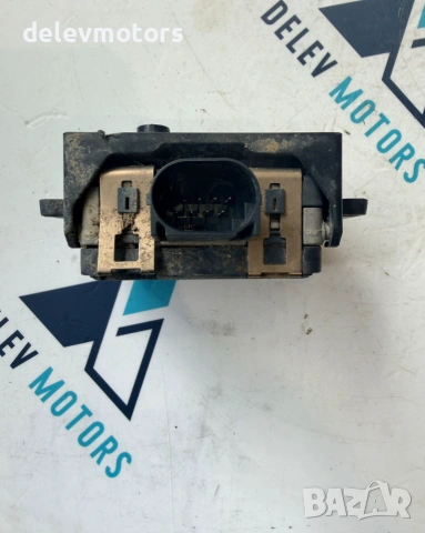 M8A2-9G768-Af дистроник радар сензор от Land Rover Range Rover Velar (L560) 3.0 D , снимка 3 - Части - 55286978