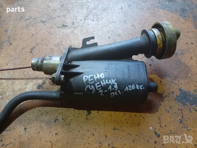 Щека Масло 1.9DCI 120кс. Рено Сценик 2 - Меган 2 - Гранд Сценик 2 - 8200140763, снимка 3 - Части - 55648973