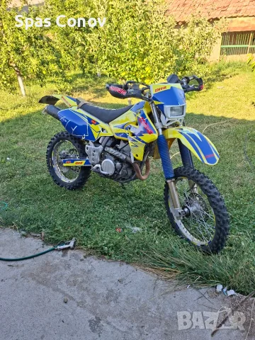 Suzuki DRZ Е 400
