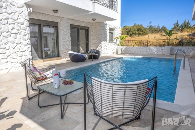 Къща с басейн в Гърция Неа Перамос, снимка 4 - Почивки в Гърция - 51689363
