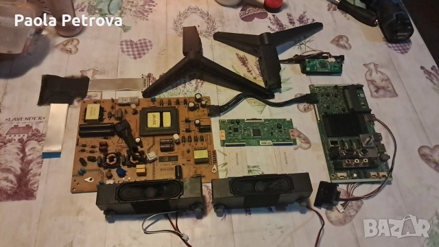 Телевизор JVC 55 инча, снимка 2 - Части и Платки - 54101403