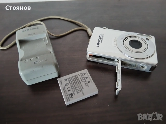 PRAKTICA Luxmedia 8403 8.0 MP Germany, снимка 5 - Фотоапарати - 54582049