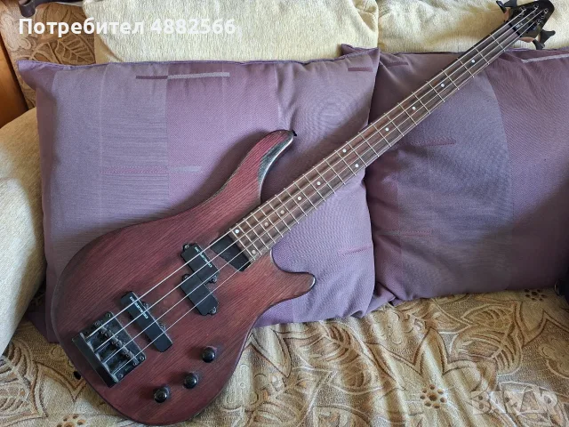 Бас китара Tanglewood