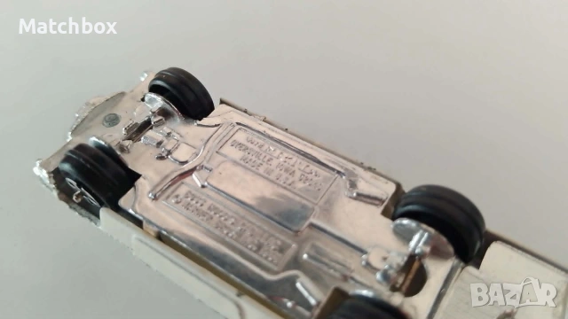 Рядък модел кадилак 1/64 Made in USA, снимка 4 - Колекции - 55154946
