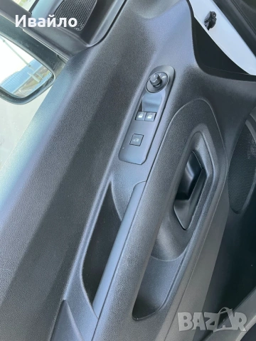 Opel Combo MAXI 1.5 , снимка 11 - Автомобили и джипове - 54186224