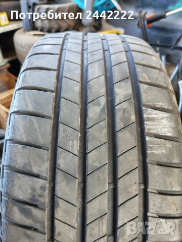 225/40-18 Bridgestone