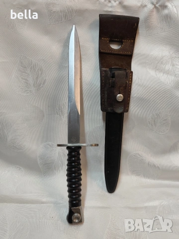 Автентичен швейцарски щик модел 1957 г., снимка 3 - Антикварни и старинни предмети - 54112485