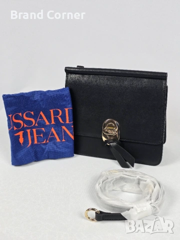 Нова дамска чанта Trussardi Jeans - черна с презрамка , снимка 4 - Чанти - 54409826