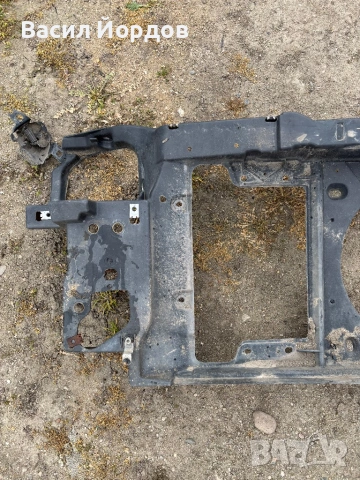 Очиларка / Предна маска за Поло 6N / VW Polo 3, снимка 2 - Части - 54578978