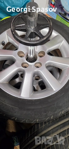 Алуминиеви джанти с гуми за Тойота Корола версо