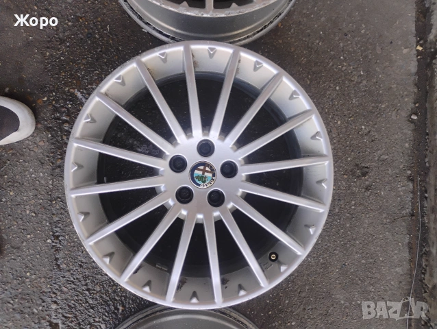 джанти Alfa Romeo, снимка 7 - Гуми и джанти - 54318446