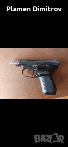 Пистолет Cz 82,калибър 9×18мм, снимка 3 - Бойно оръжие - 54442092