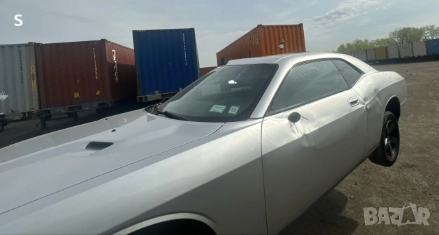 Dodge Challenger V6 , снимка 8 - Автомобили и джипове - 55069069