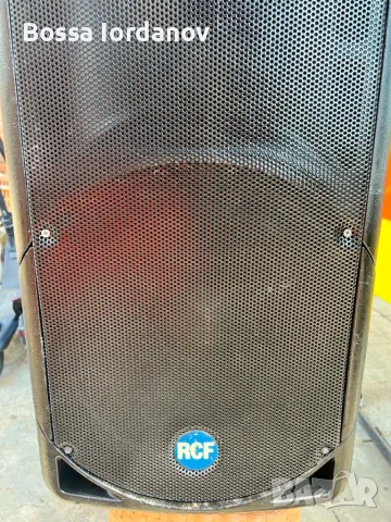 Продават се! Rcf art325A
