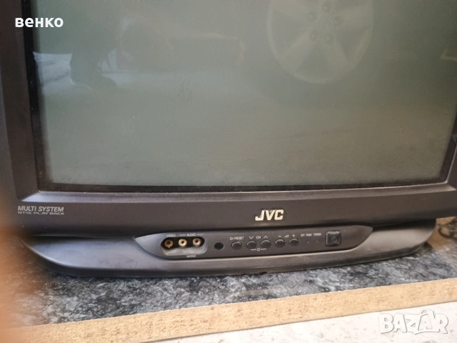 Телевизор Jvc, снимка 3 - Телевизори - 54919574