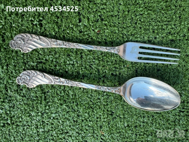 Красив викториански комплект посребрени вилица и лъжица в оригинална кутия, 15см, снимка 2 - Антикварни и старинни предмети - 54237941
