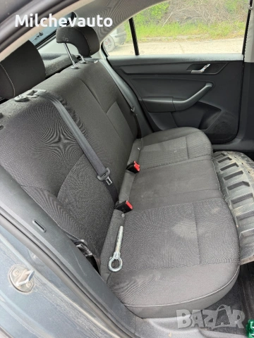 Шкода рапид 1.4тфси на части / Skoda rapid 1.4tfsi , снимка 9 - Автомобили и джипове - 54416931