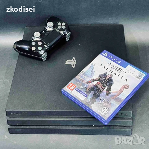 Конзола SONY - PS4 PRO с 1бр. джойстик и 1бр. игра