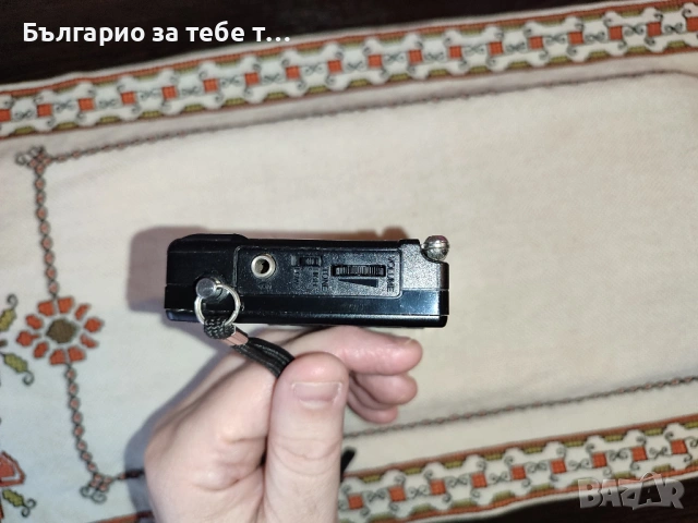 Използвано радио Panasonic RF-B10 FM/SW/MW World Radio., снимка 6 - Радиокасетофони, транзистори - 54081715