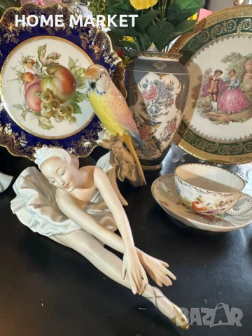 Wallendorf Germany  Circa 1960 Porcelain Ballerina - inspired by Swan Lake “Лебедово езеро” , снимка 7 - Антикварни и старинни предмети - 54661056