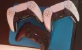PlayStation 5 (Дискова) + 3 Джойстика + ВЕЧНИ Стиви GuliKit TMR + Стойка, снимка 3